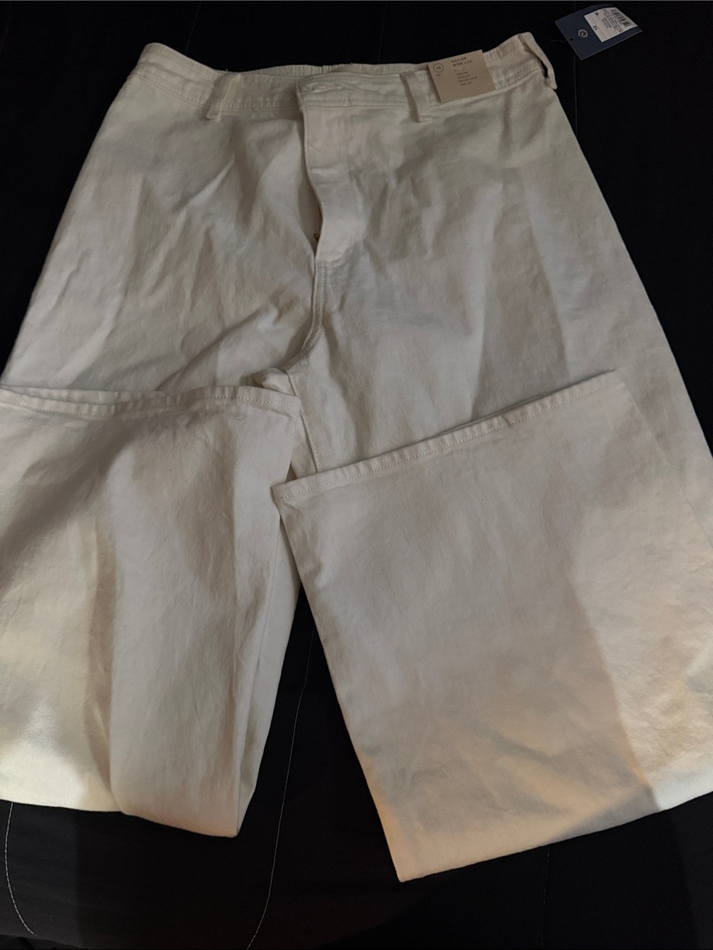 Universal Thread White Wide Leg Jeans
